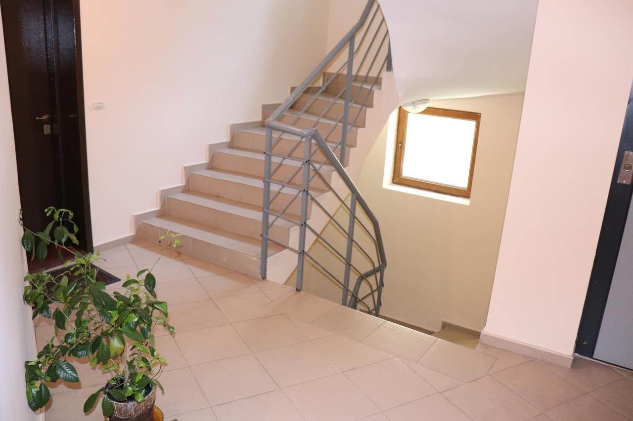 Apartment Perushtiza 3 Burgas Exterior foto